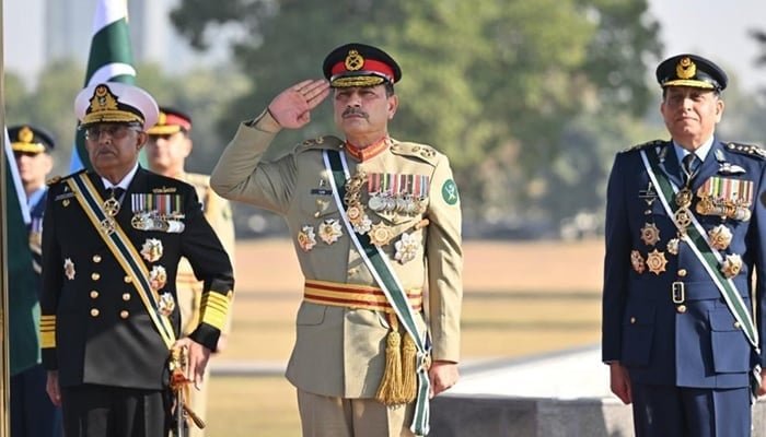 Pakistan’s armed forces reaffirm defence pledge on 28th anniversary of nuclear tests