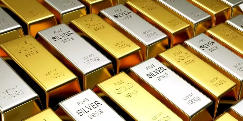 Gold, silver prices continue slide in global, domestic markets