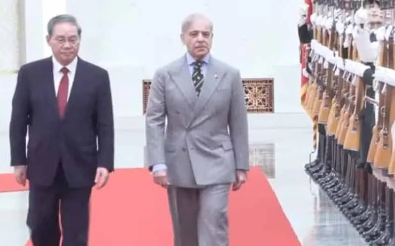 Shehbaz backs Xi’s peace plan, calls for regional stability