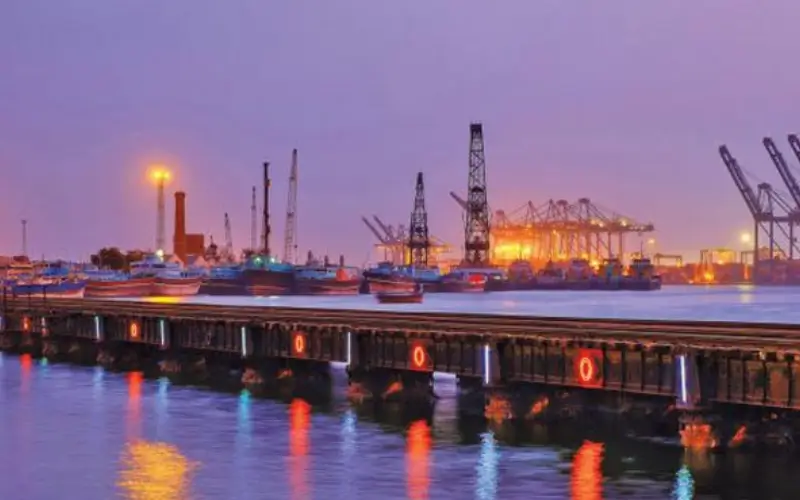 First multi-cargo transshipment vessel arrives in Karachi