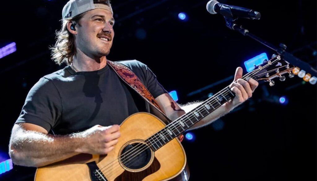 Morgan Wallen sparks debate after flipping piano onstage