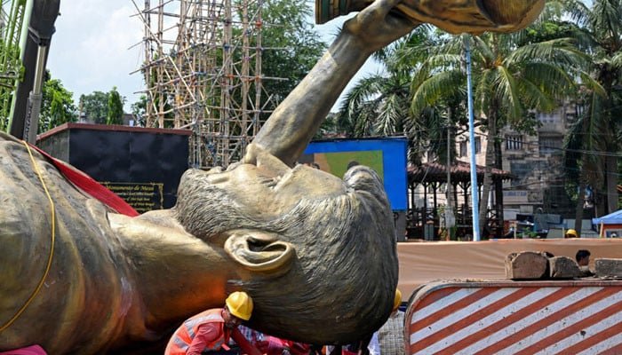 India takes down giant Messi statue over safety concerns