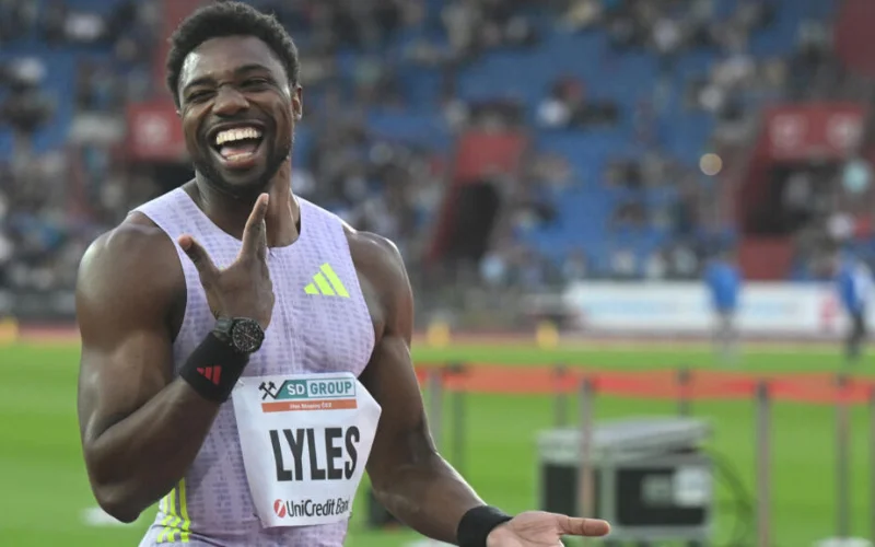 Olympic champion Noah Lyles sets new 150-meter world best