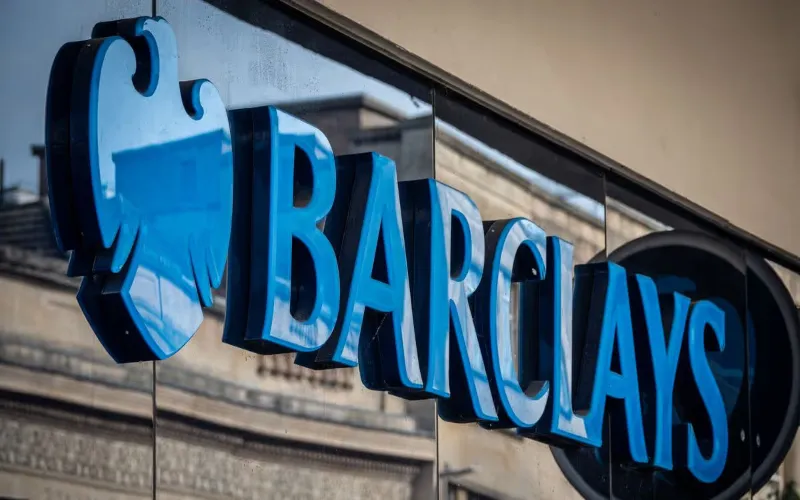 Barclays upgrades Pakistan sovereign bonds, as economic outlook improves