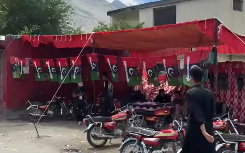PPP takes early lead in ongoing counting