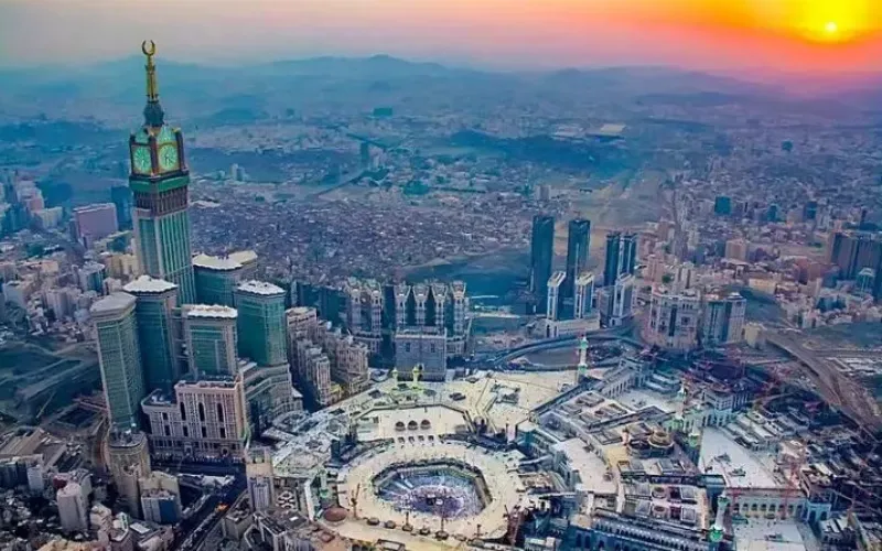 Muslims can now own property in Makkah and Madinah