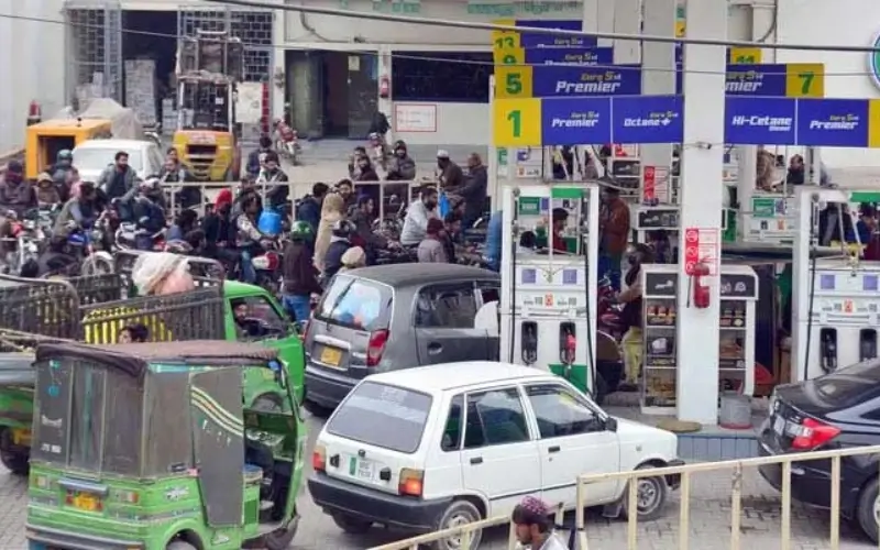 Govt decides to end fuel subsidy for motorcyclists, public transporters