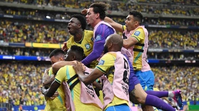Martinelli to the rescue as Brazil edge Japan 2-1 in last 32
