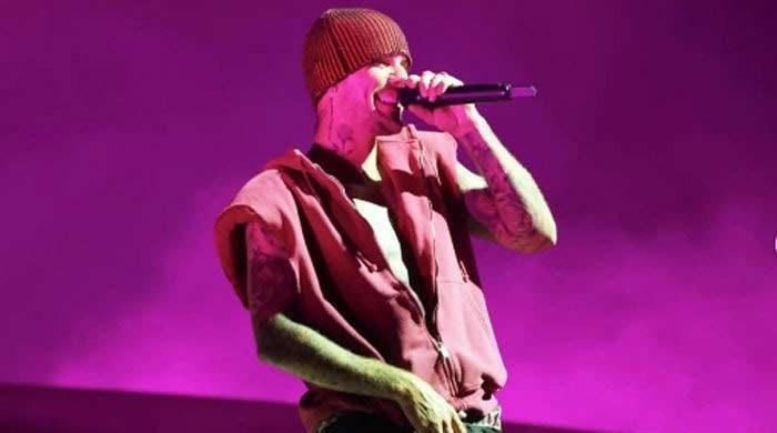Justin Bieber to pass ‘Swag’ tour?