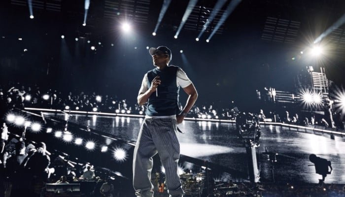 Jay-Z choatic Yankee Stadium gig lands in hot water: ‘fans pay the price’