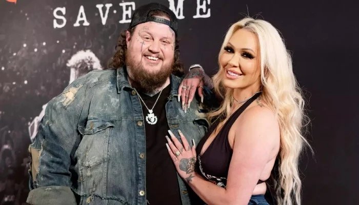 Jelly Roll breaks new ground after Bunnie Xo divorce