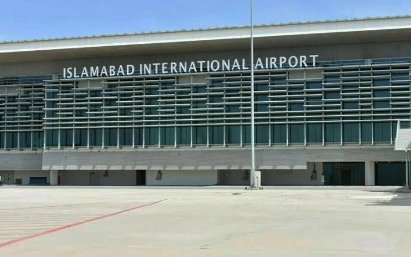 Pakistan moves forward with Islamabad airport privatization plan