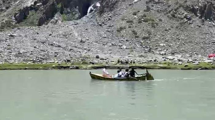 Seven drown, two rescued after tourist boat overturns in Swat’s Saifullah Lake
