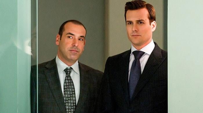 ‘Suits’ star Rick Hoffman shocks fans with Harvey Specter-inspired look