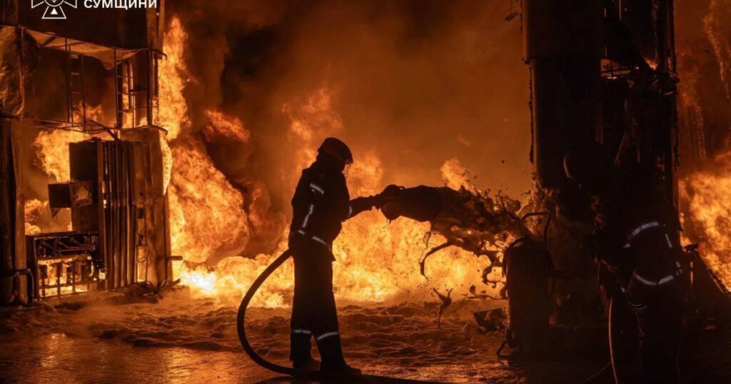 Several killed as Ukraine, Russia trade attacks deep behind the front line | Russia-Ukraine war News