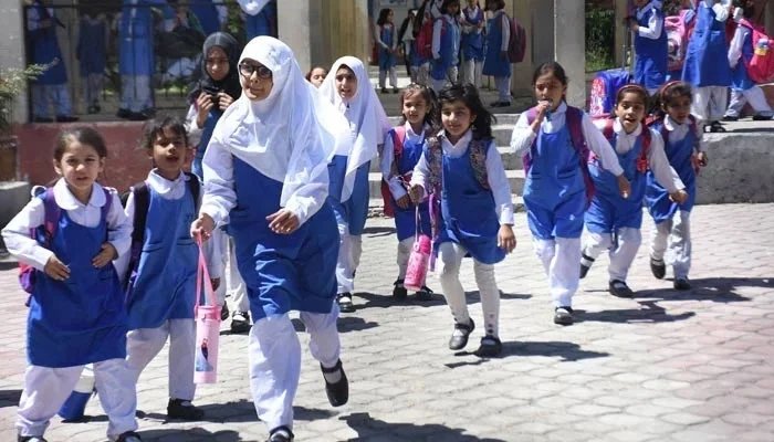 Sindh issues new school timings for govt schools