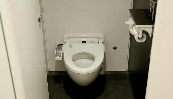 Viennese woman sues city over ‘discriminatory’ toilet fees