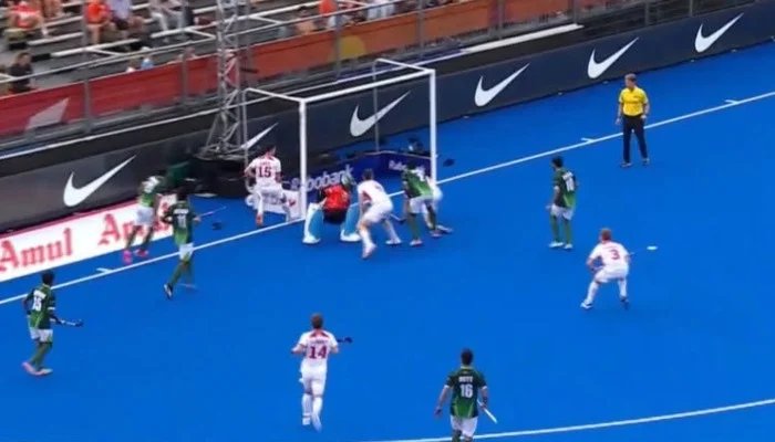 England thrash Pakistan 4-1 in FIH Hockey World Cup