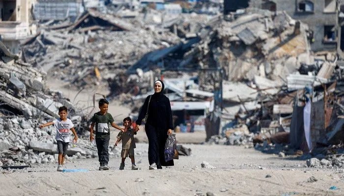 Cairo talks put Trump’s Gaza peace plan to test as Israel resumes airstrikes