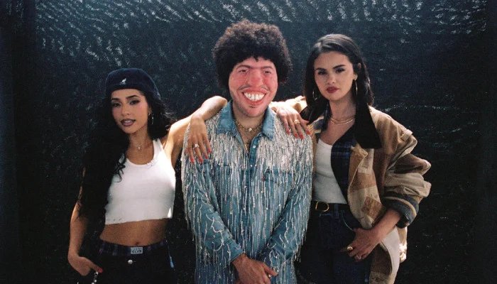 Becky G on how unplanned Selena Gomez collab came together