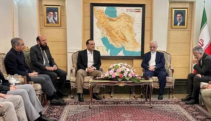 Field Marshal Munir, Mohsin Naqvi meet Iranian security czar amid peace efforts