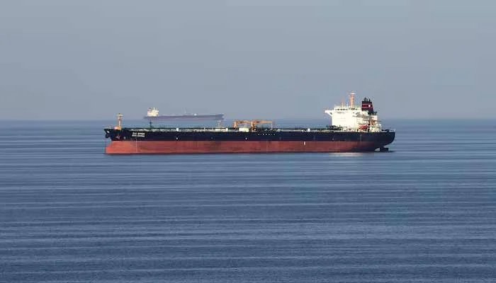 Iran threatens 45 tankers with fines, confiscation in Hormuz escalation