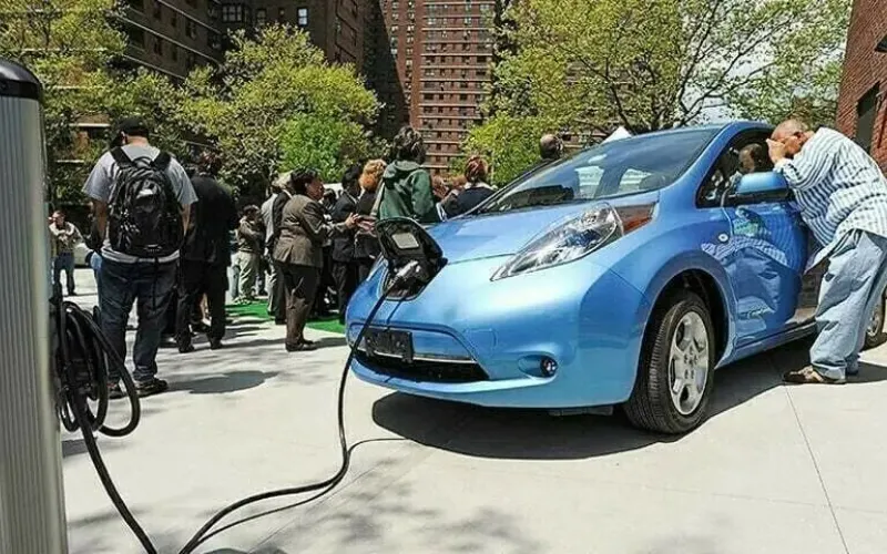 Sindh announces EV taxi service launch date