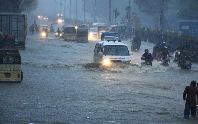 Heavy rain triggers flood alert in Rawalpindi, Islamabad