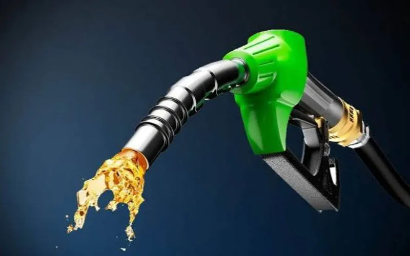 Petrol price reduces by Rs0.50, diesel by Rs0.19 per liter