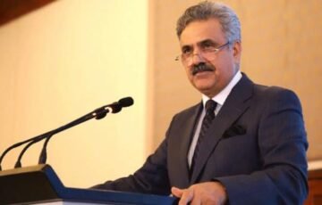 جب شہری کوٹے کی بات آتی ہے تو جعلی ڈومیسائل پر نوکریاں فروخت ہو جاتی ہیں: مصطفیٰ کمال