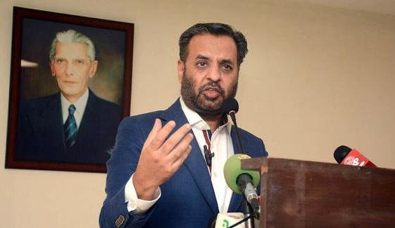 کراچی، ٹھیکیدار کی غفلت، سڑک پر الٹے اسٹاپر لگا دیے، متعدد گاڑیوں کے ٹائر برسٹ … نوکیلے حصے گاڑیوں کے ٹائروں سے ٹکراتے رہے،شہریوں کو ہزاروں روپے کے مالی نقصان کا سامنا … مزید