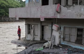 Death toll climbs to 1,442 from devastating floods, mudslides at Nepal-China border, with 5,700 missing
