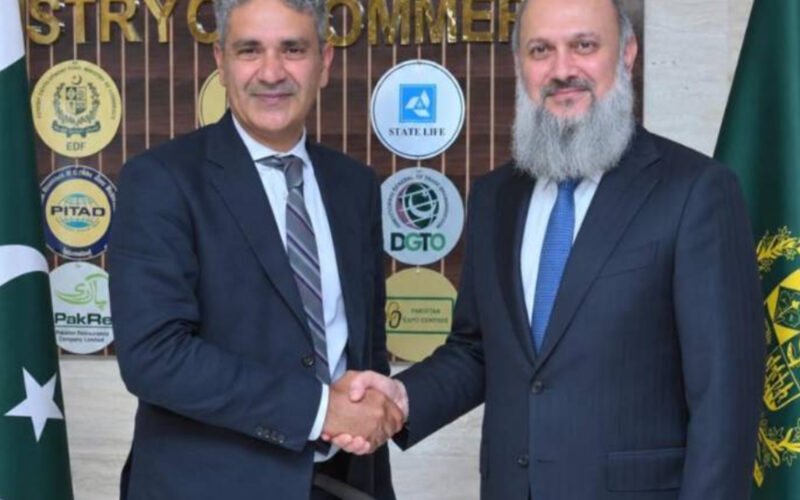 Pakistan, Canada to resume FIPA talks