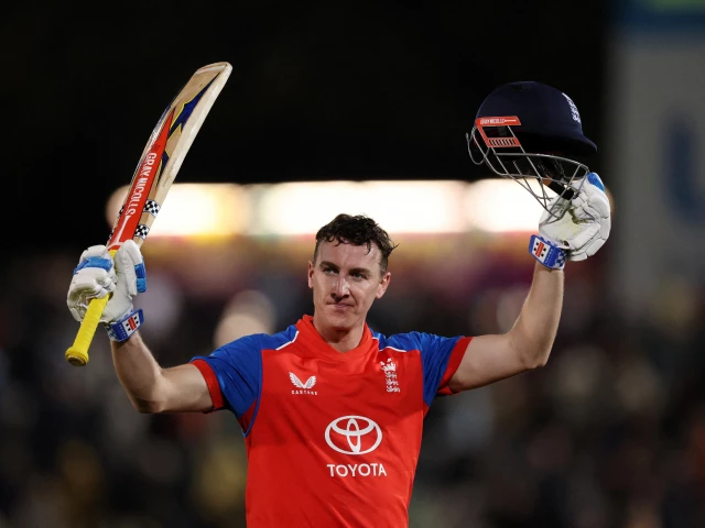 Brook hits superb century as England crush Sri Lanka