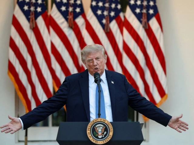 Trump faces tight timeline to appoint judges as midterms loom