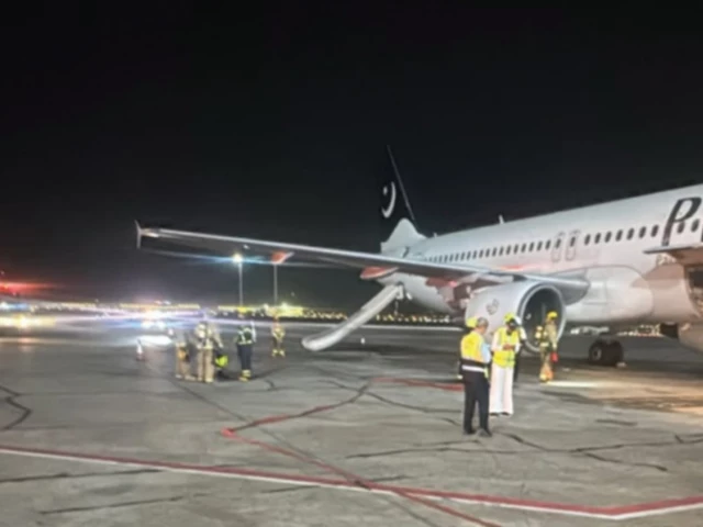 Fire scare triggers PIA plane evacuation