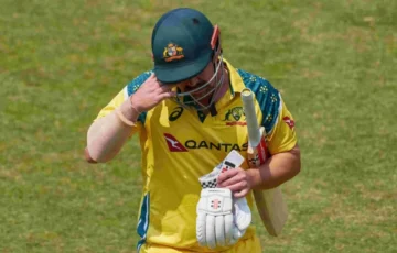 Australia beat Zimbabwe to seal ODI series