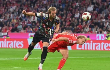 Kane hits Bundesliga century as Bayern rout Union