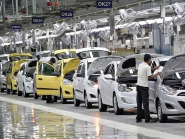 Auto profits surge 39% on higher sales, financing