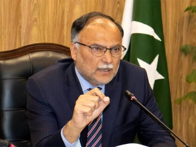 Iqbal seeks role in IMF talks