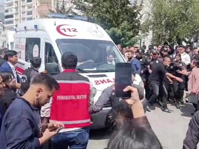Student opens fire outside school in Turkiye, 11 pupils wounded
