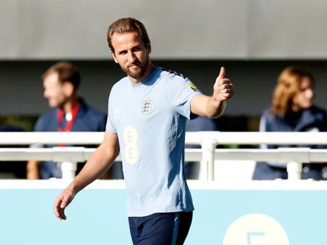 Kane considers NFL kicking career after soccer