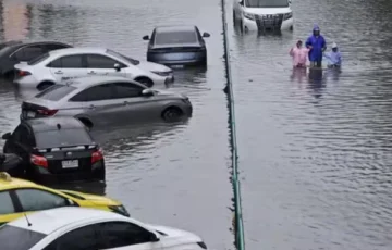 Thailand declares two-day civil service holiday in Bangkok amid severe flooding and disruption