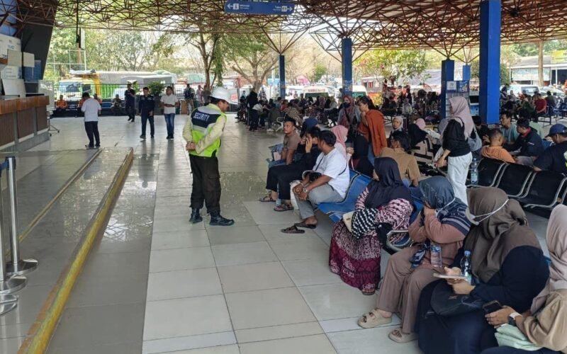 Six dead, 130 missing after Indonesian ferry capsizes in Java Sea