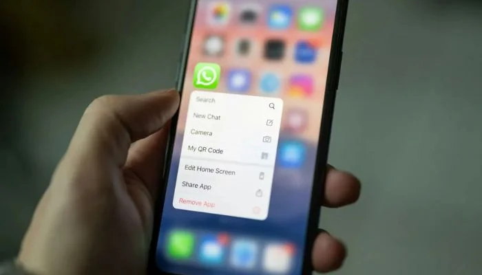 WhatsApp update blocks logins on outdated phones: Here’s what to know