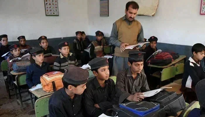 Peshawar educational institutions to remain open on Tuesday