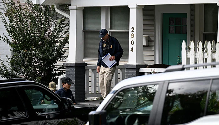US immigration authorities raid Democratic congresswoman Ilhan Omar’s home