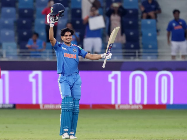 Gill claims ICC player of the month award