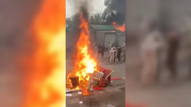 Violence in Pakistan over emergency rule in Imran Khan stronghold
