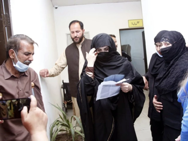 FCC dismisses Bushra Bibi’s plea for suspension of sentence in £190m case